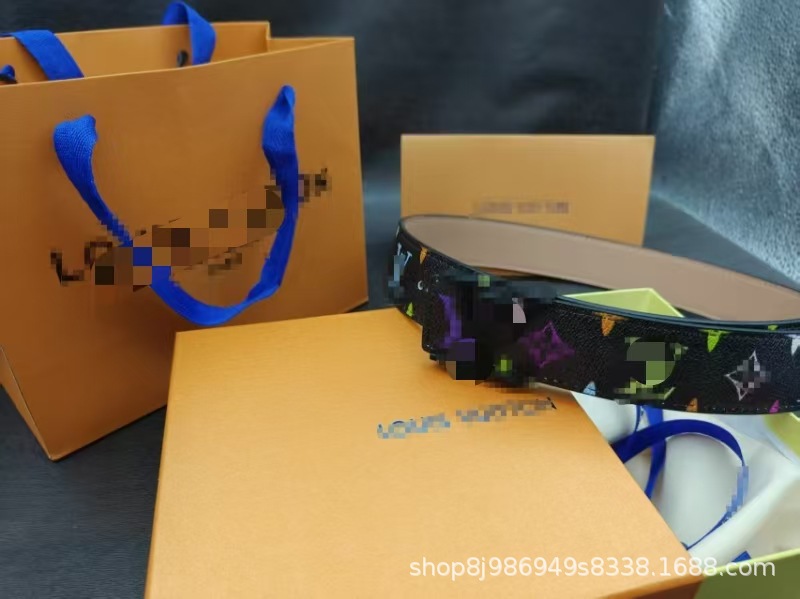 Black color flower black buckle