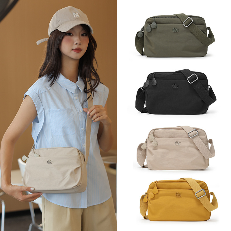 Martha's Family Korean-Style Shoulder Bag, Casual and Versatile for Travel, Mom Bag, Lightweight Multi-Compartment Crossbody Bag for Storage Martha's Family Korean-Style Shoulder Bag, Casual and Versatile for Travel, Mom Bag, Lightweight Multi-Compartment Crossbody Bag for Storage