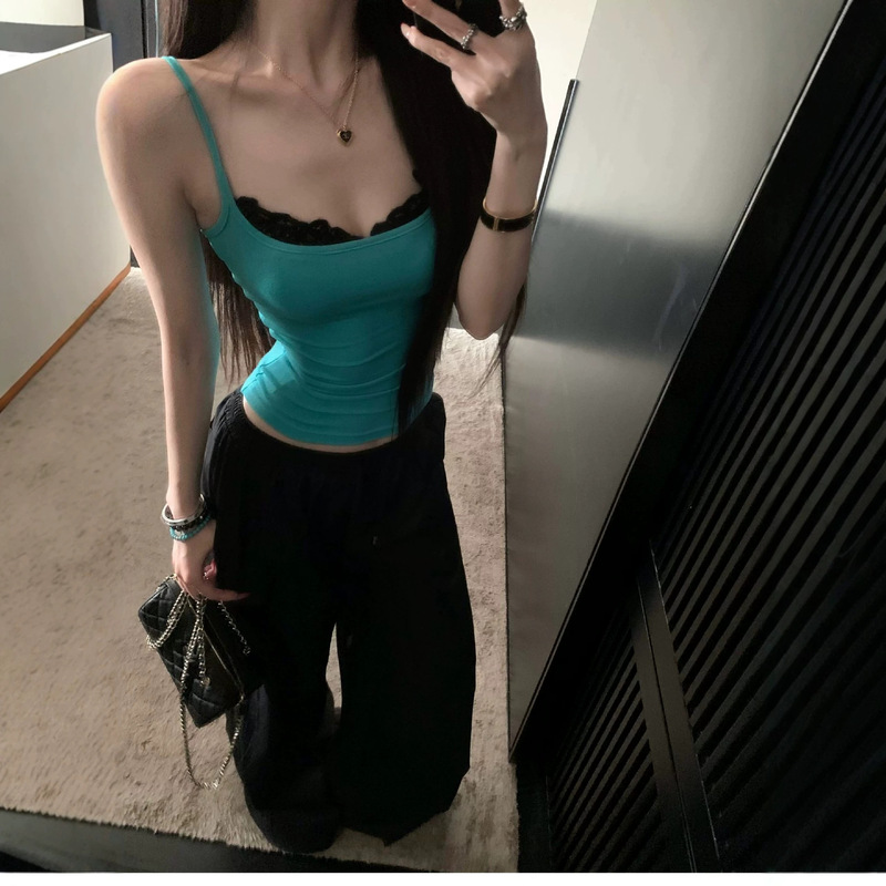 American-Style Spicy Girl Lace Patchwork Color-Blocking Camisole for Women, Summer Outerwear, Slim-Fit, Niche Pure Desire Style, Layered Top American-Style Spicy Girl Lace Patchwork Color-Blocking Camisole for Women, Summer Outerwear, Slim-Fit, Niche Pure Desire Style, Layered Top