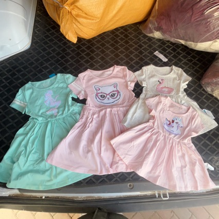 欧美单女童连衣裙26夏天季新中小童棉质裙子礼服短袖亮片