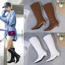 米白色高筒弹力瘦瘦靴女长筒靴气质简约尖头细跟中跟不过膝长靴女