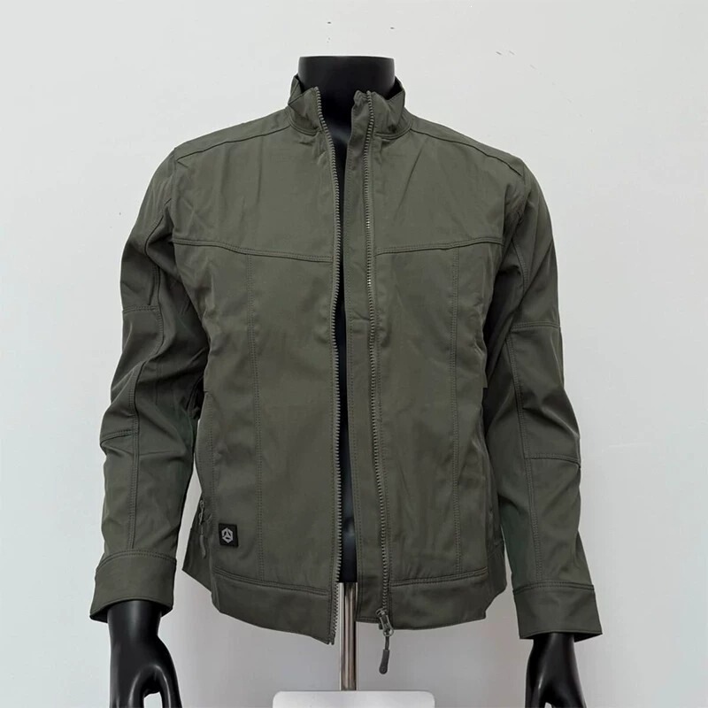 Cross-border men's military green softshell jacket, autumn outdoor sports style, cool and stylish workwear with a stand-up collar Cross-border men's military green softshell jacket, autumn outdoor sports style, cool and stylish workwear with a stand-up collar
