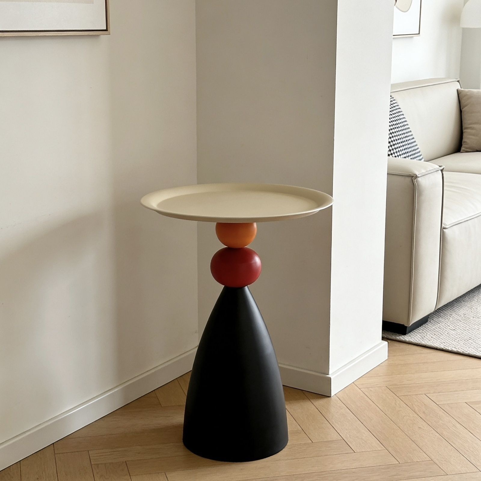 Nordic-style colorful side table, light luxury creative round table for living room, sofa side table, suitable for small apartments, bedroom bedside table