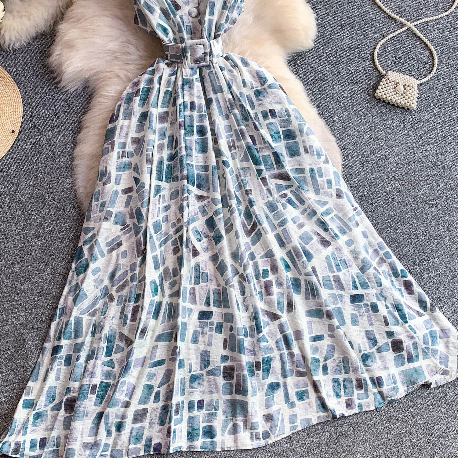 Women's French Style Geometric Print Dress V Neck Sleeveless Slimming A-Line Long Dress Sophisticated Tie Waist Summer Style_ecoleips.com