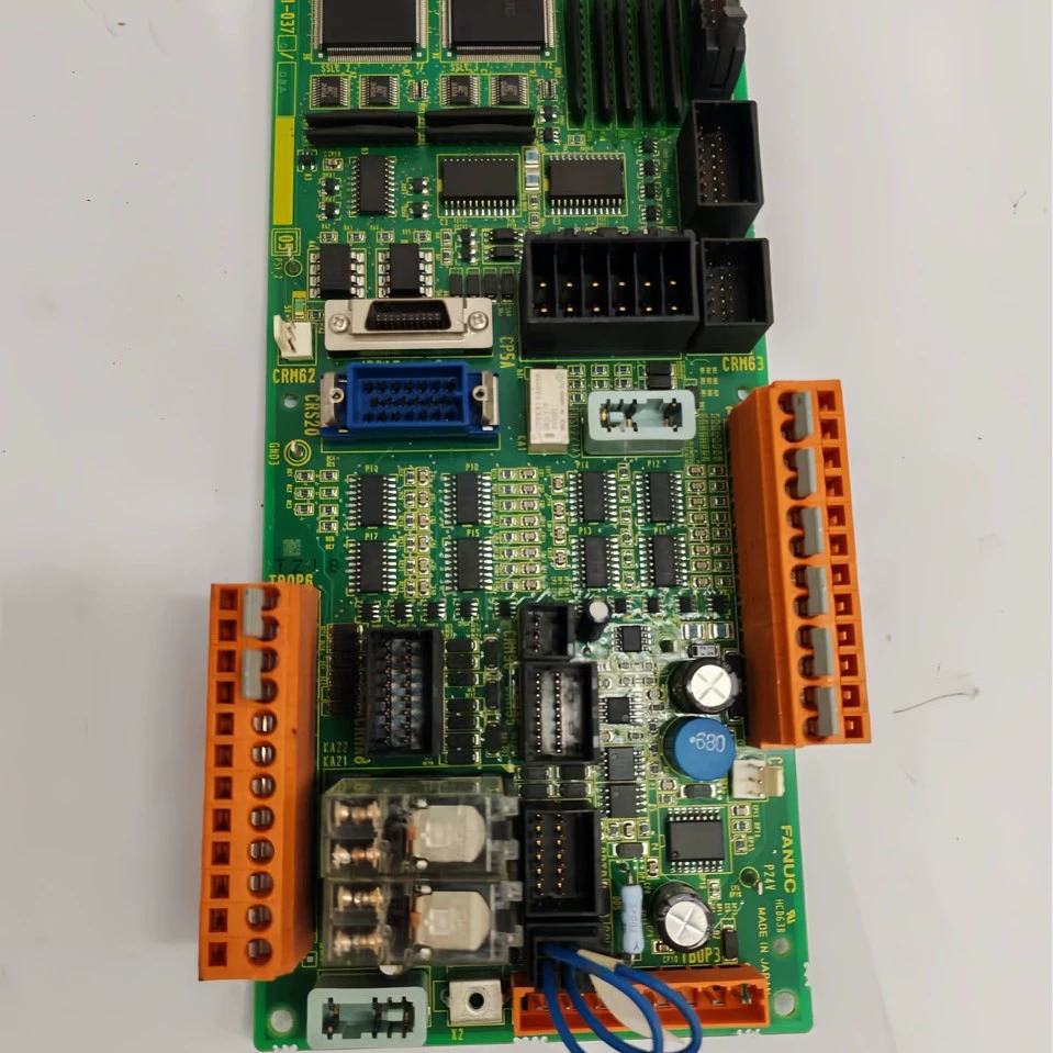 Fanuc A20B-2101-037 и A208-1008-0740 робот доска