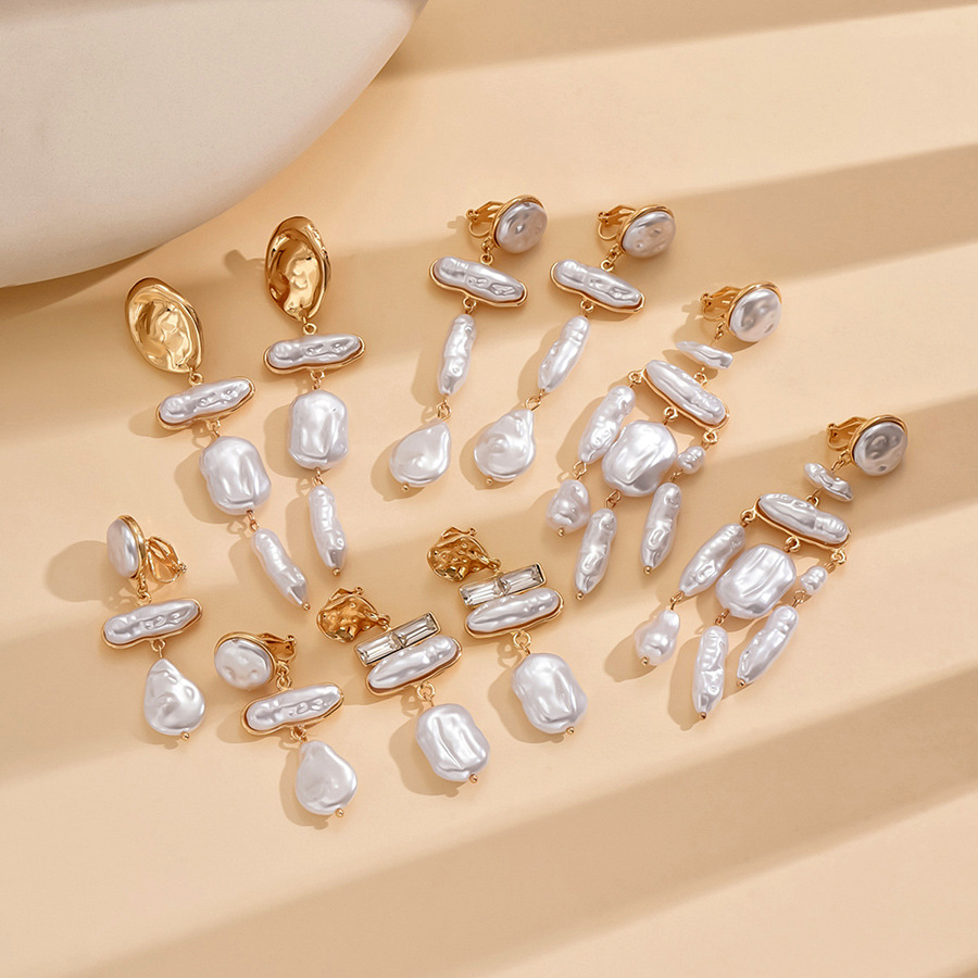 Geometric Pattern Women's Gender 1 Pair Elegant Streetwear Geometric Irregular Imitation Pearl Alloy Rhinestones Drop Earrings