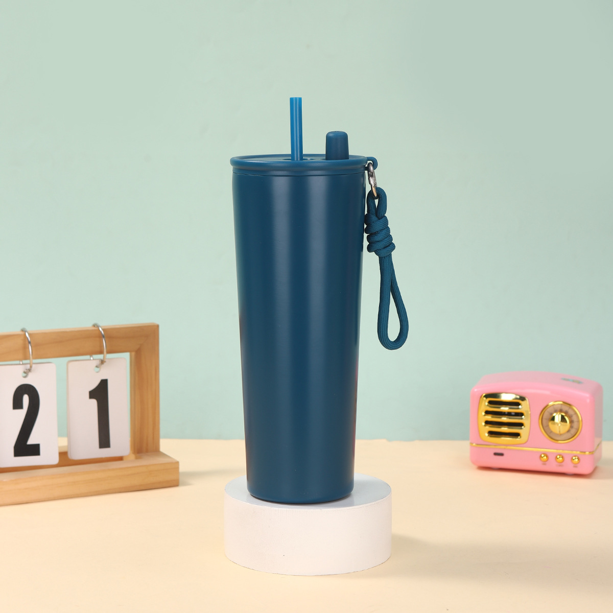 Taza de aislamiento de alto valor Taza de hielo de acero inoxidable 304 nuevo estilo Taza de agua portátil con pajita de 710ml image 10