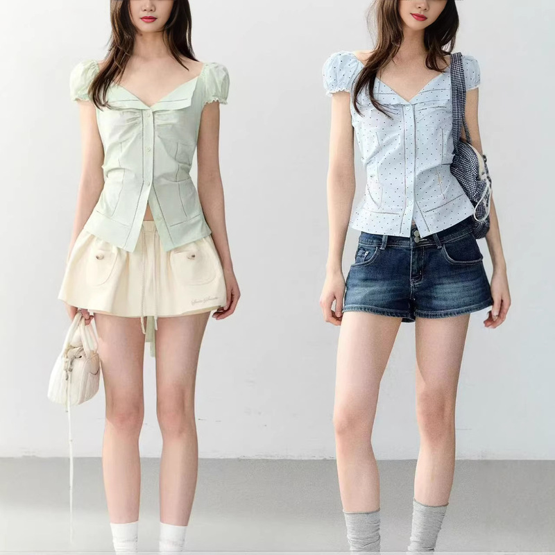 Original Korean-Style Polka Dot Lapel Tencel Shirt with Lace Puff Sleeves and Short Sleeves Original Korean-Style Polka Dot Lapel Tencel Shirt with Lace Puff Sleeves and Short Sleeves
