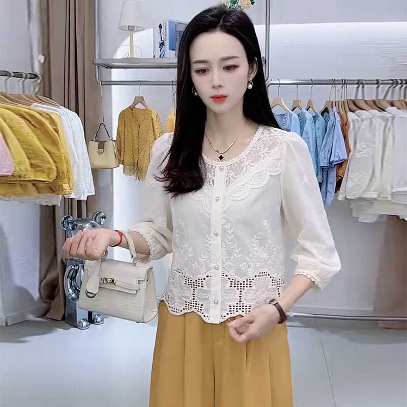Fashion Three-Quarter Sleeve Shirt for Women 2025 Early Autumn New Stylish Versatile Petite Lace Embroidered Blouse