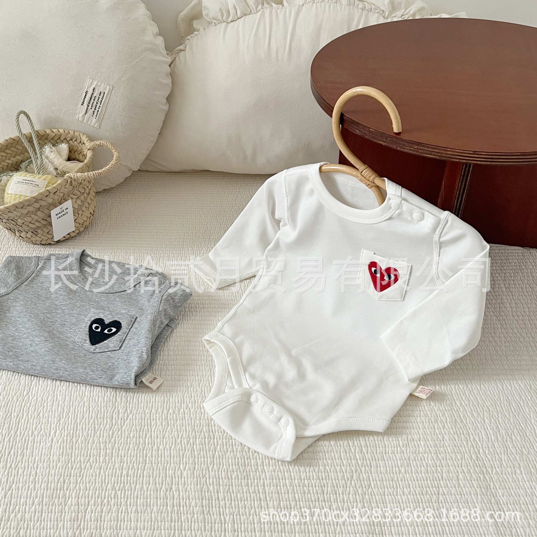 Newborn Baby Clothes, Newborn Baby Wraps, Spring and Autum Pure Cotton Boneless Jumpsuits, Triangle Hoodies, Spring Clothes