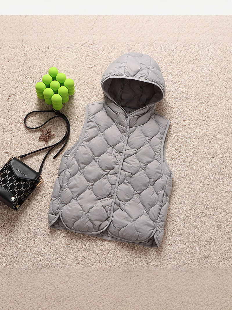 2024 moda corta ligera chaleco de pluma encapuchado invierno invierno hombro delgado calentamiento universal chaleco de hebilla de fila única