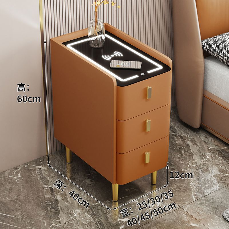 주황색 + 삼색 조명