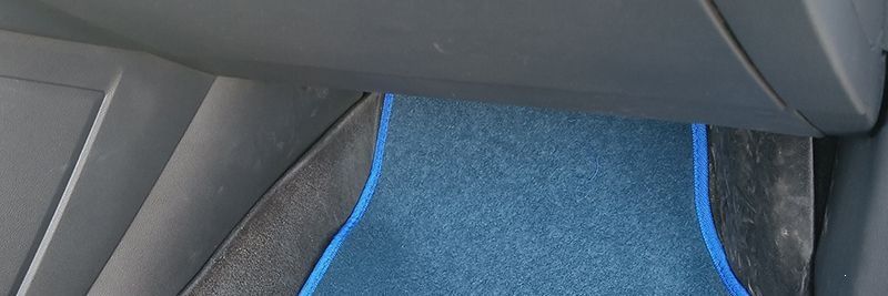 Car mat for cleaning, anti-slip, anti-dirt, easy to clean, full protection mat, TPE wrap-around mat, suitable for cars, with a velvet surface