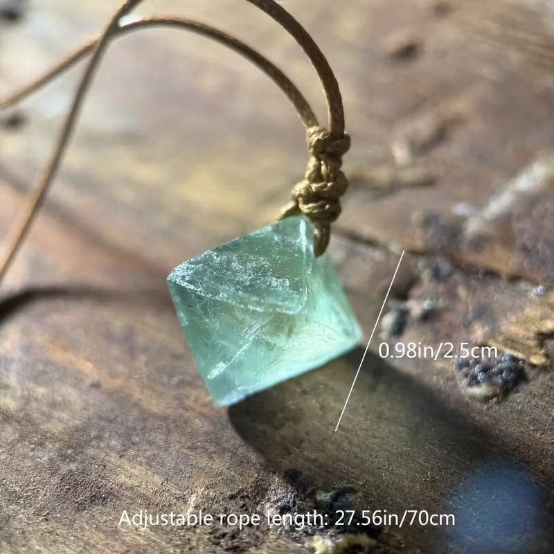 Natural Green Fluorite Crystal Pendant Necklace - Bohemian Style Raw Stone Jewelry with Adjustable Cord - Cross-Border