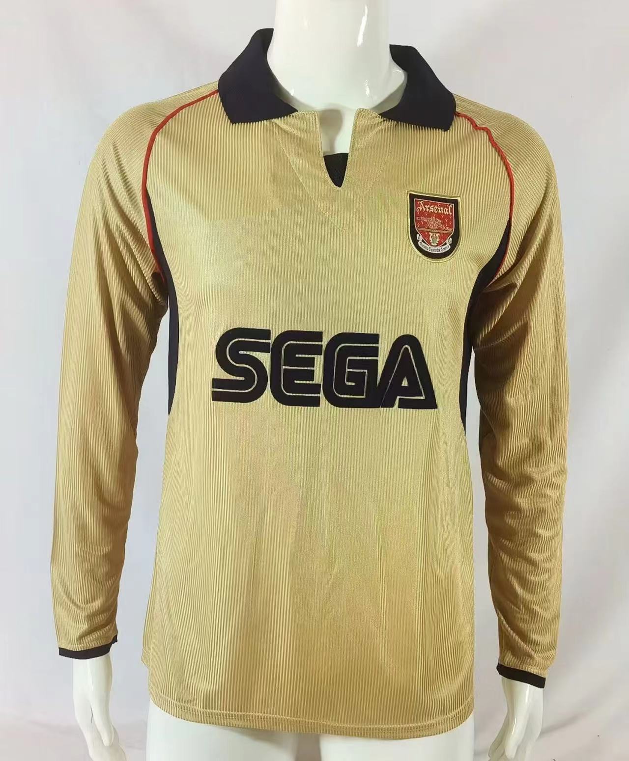 01-02 Arsenal à l'extérieur / S