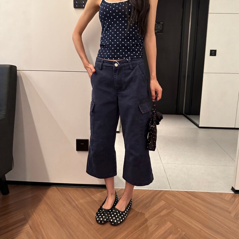 American-style navy blue workwear-inspired women's cropped jeans, new summer wide-leg mid-length pants, high-waisted slimming eight-point pants American-style navy blue workwear-inspired women's cropped jeans, new summer wide-leg mid-length pants, high-waisted slimming eight-point pants