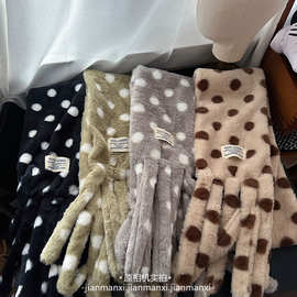 2025新款波点流苏毛绒围巾女冬天加厚保暖百搭防寒围脖百搭休闲