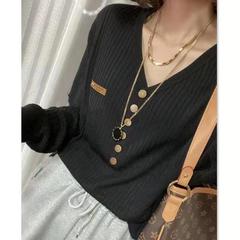 大きいサイズの女装秋冬の新型セーターvネックの怠惰な風の百合の気質のファッションのニットの純色の底の上着