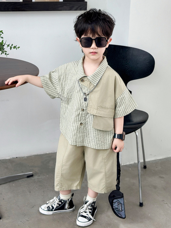 男の子夏ストライプスーツ 2025 新しいハンサム子供服子供韓国風半袖男の子夏のストリート服|undefined