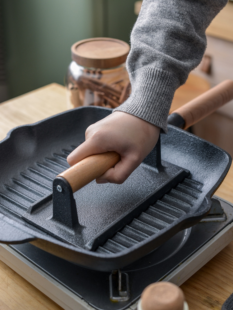 Cast iron pan for frying meat, pressing meat plate, iron plate for grilling squid, steak pan, barbecue meat plate, pressing plate, household and commercial use, no coating