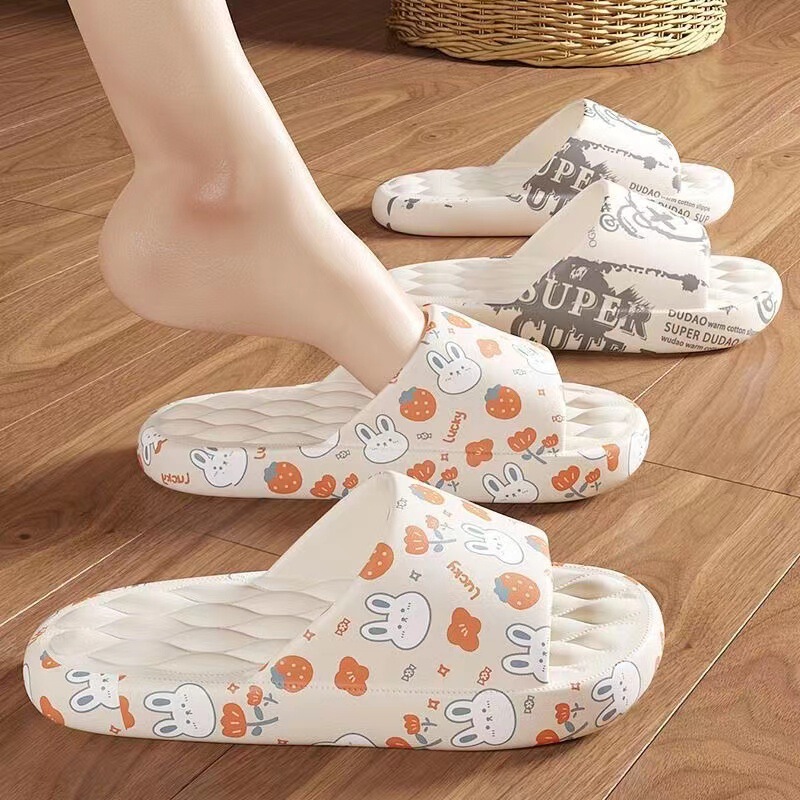 New Slippers Women's Summer Household Home Non-slip Bathroom Indoor Couples Slippers Four Seasons Lightweight Men's Sandals and Slippers Batch