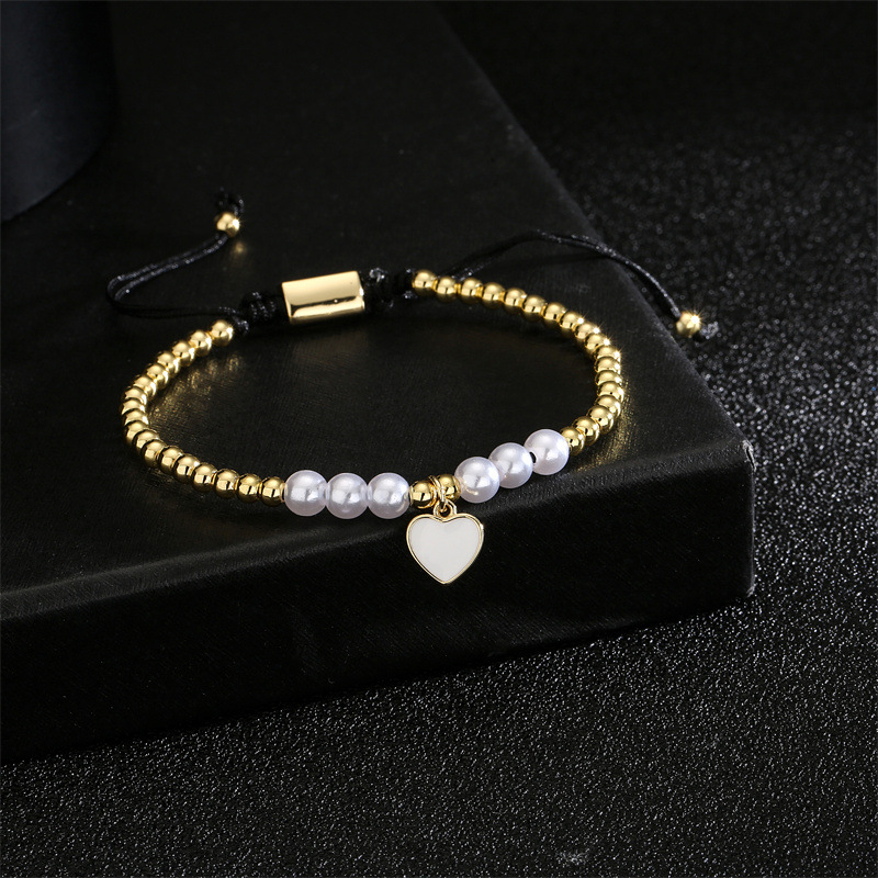 Simple Style Devilu0027S Eye Heart Shape Copper Pearl Inlay Zircon Bracelets 1 Piece