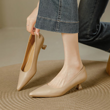 ��ʽ���^�\�ڸ߸�ЬŮ��ɫ2025���¿���|ܛƤ�ٴ�ͨ��С؈����Ь