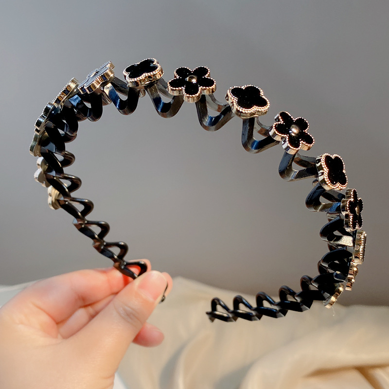 Diadema accesorios para el cabello al por mayor de las mujeres de estilo coreano rhinestone trébol pinza de pelo lindo lavado de cara pelo presionando antideslizante diadema dentada