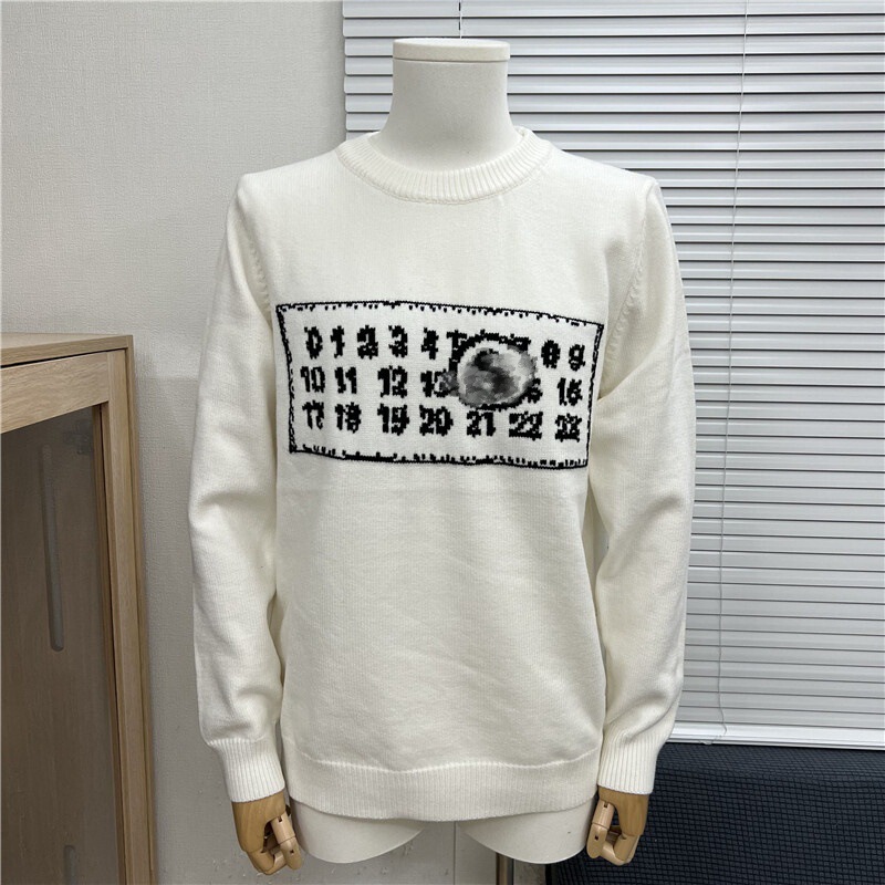 Source Factory 25 High-Quality Mm6 Logo Jacquard Loose Pullover Round Neck Men's and Women's Sweaters Cross-Border Export