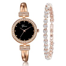 外贸热销款女表2024简约时尚半镯手链表休闲百搭女士镶钻石英手表