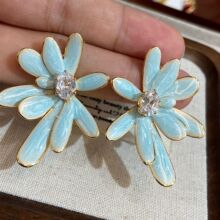 ���ͻ�����η�ʽ��������ins�羳����С����Ƹаٴ����������
