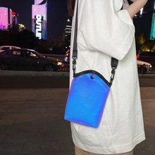 ins日系休闲单肩包简约斜挎包街头2025潮流女包手机包个性小方包