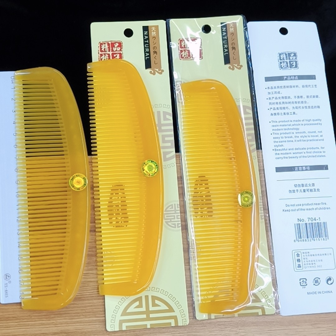 Bonito peine de peinado color macarrón con cojín de aire para masaje, adecuado para uso doméstico y dormitorios estudiantiles, cepillo de pelo de plástico suave con cojín de aire.