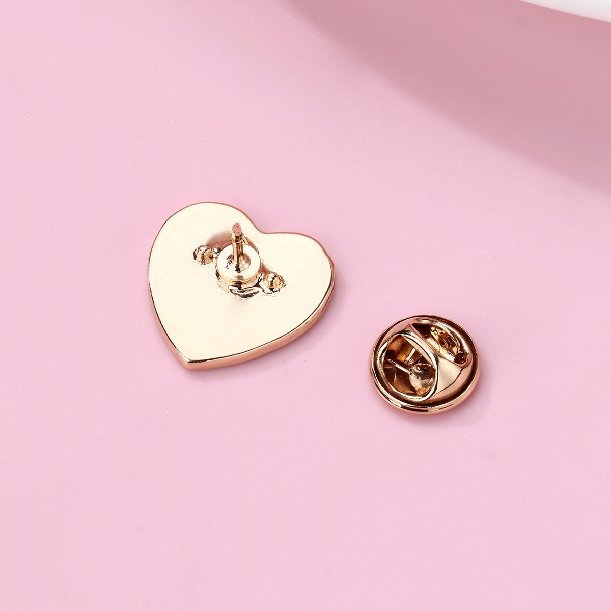 9g Weight Brooches Classification Daily Occasion Alloy Material Basketball, Football Pattern All Seasons Season Unisex Gender Plating Design Cute, Modern Style Style Cute Modern Style Pin Basketball Football Alloy Plating Unisex Brooches 13