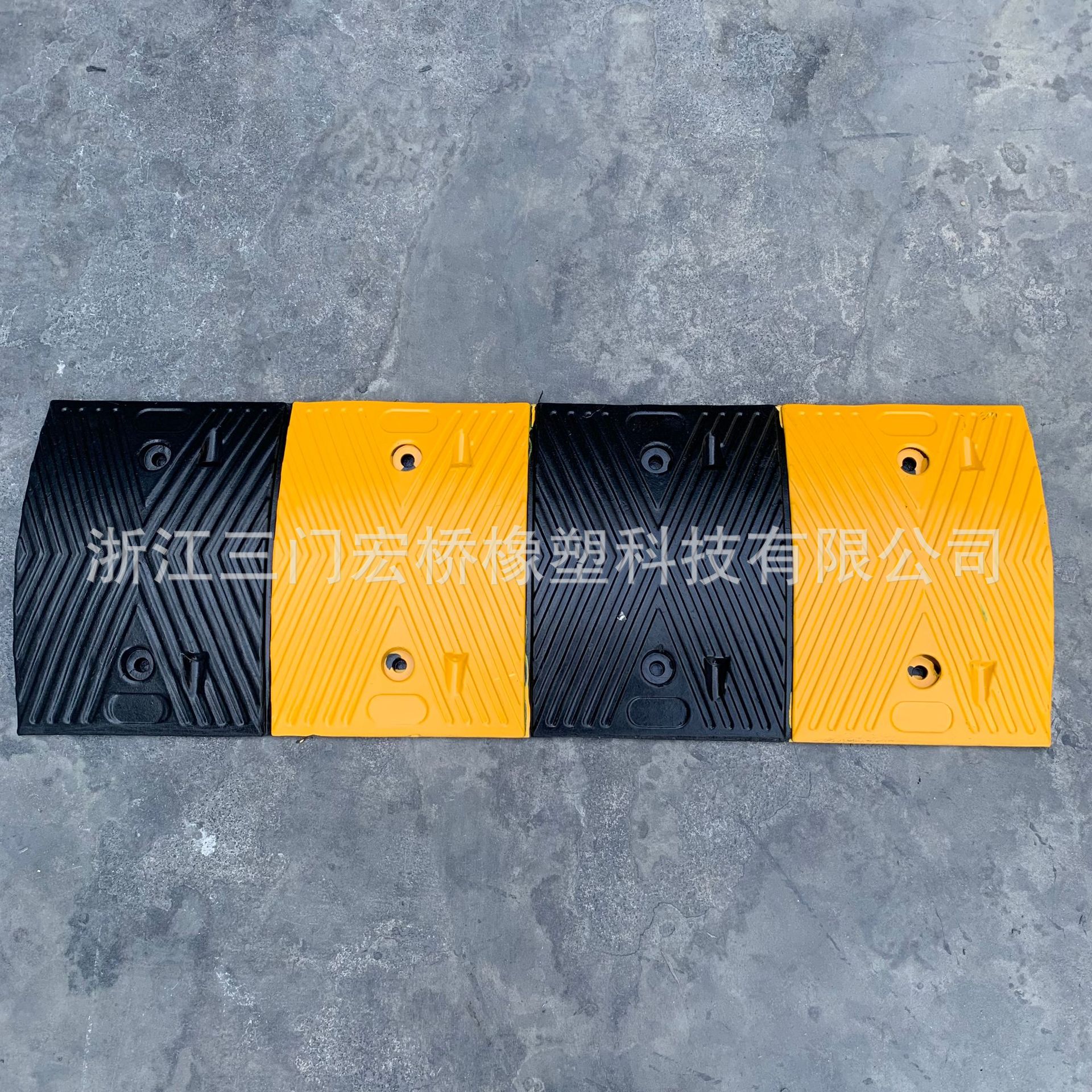 宏桥JSD-004B减速带