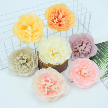 �������Lĵ�������b���Y���üҾ��b[���赸�����^��仨