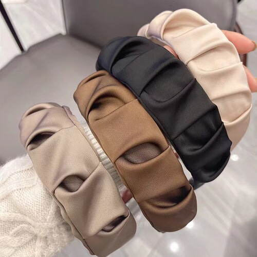 Korean version of the new fashionable fabric wide-brimmed pleated headband for women, simple and versatile, high skull pressure hair wash face headband hair accessory