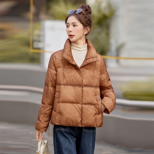 주황색