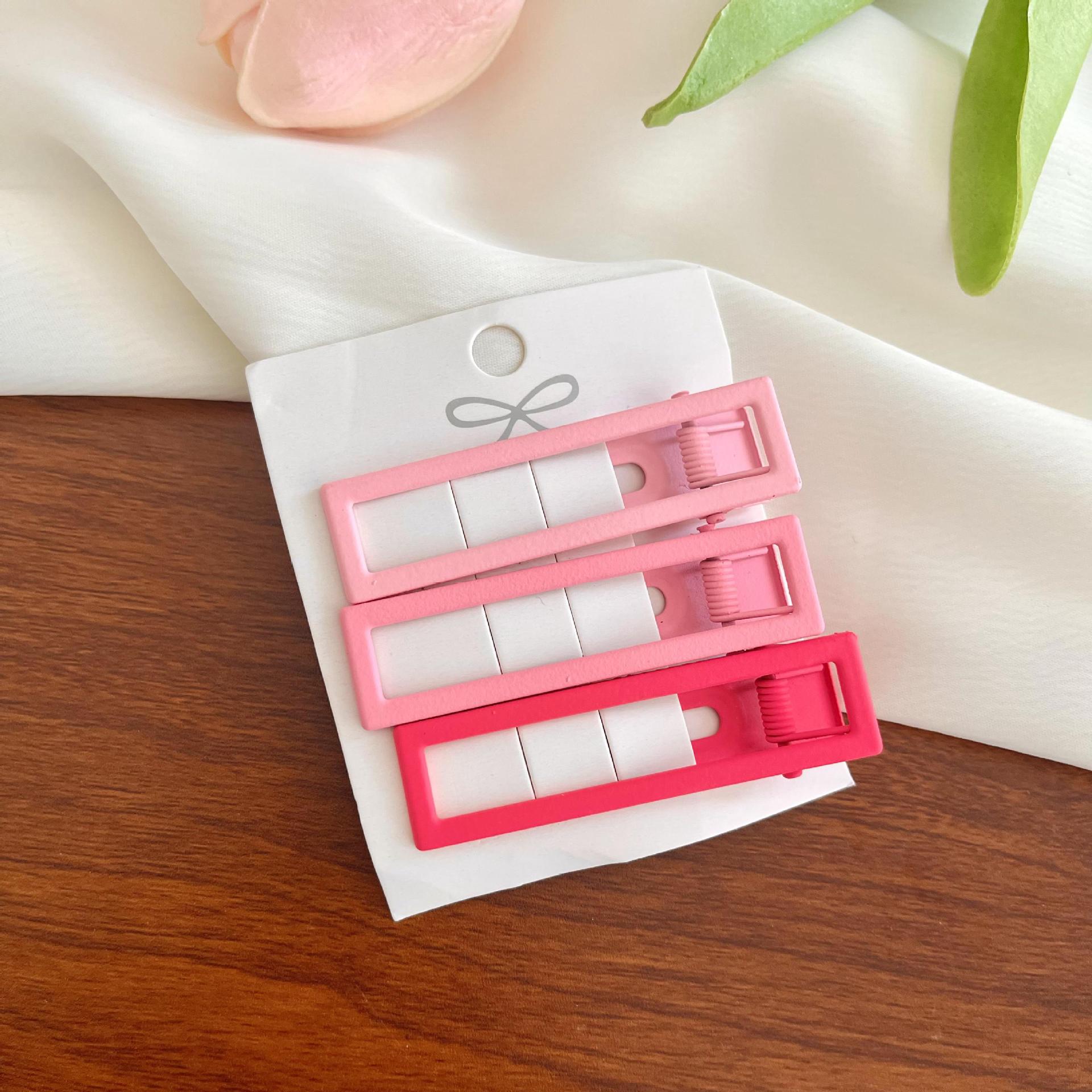 La nueva horquilla de dopamina rosa, la horquilla de flequillo lateral de alta calidad, los accesorios para el cabello de principios de primavera dulces y lindos, la pinza lateral de todo fósforo