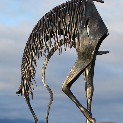 Cross-border Kiss Horse Sculpture Metal Craft Ornament Horse Sculpture Modern Statue Ancient Style