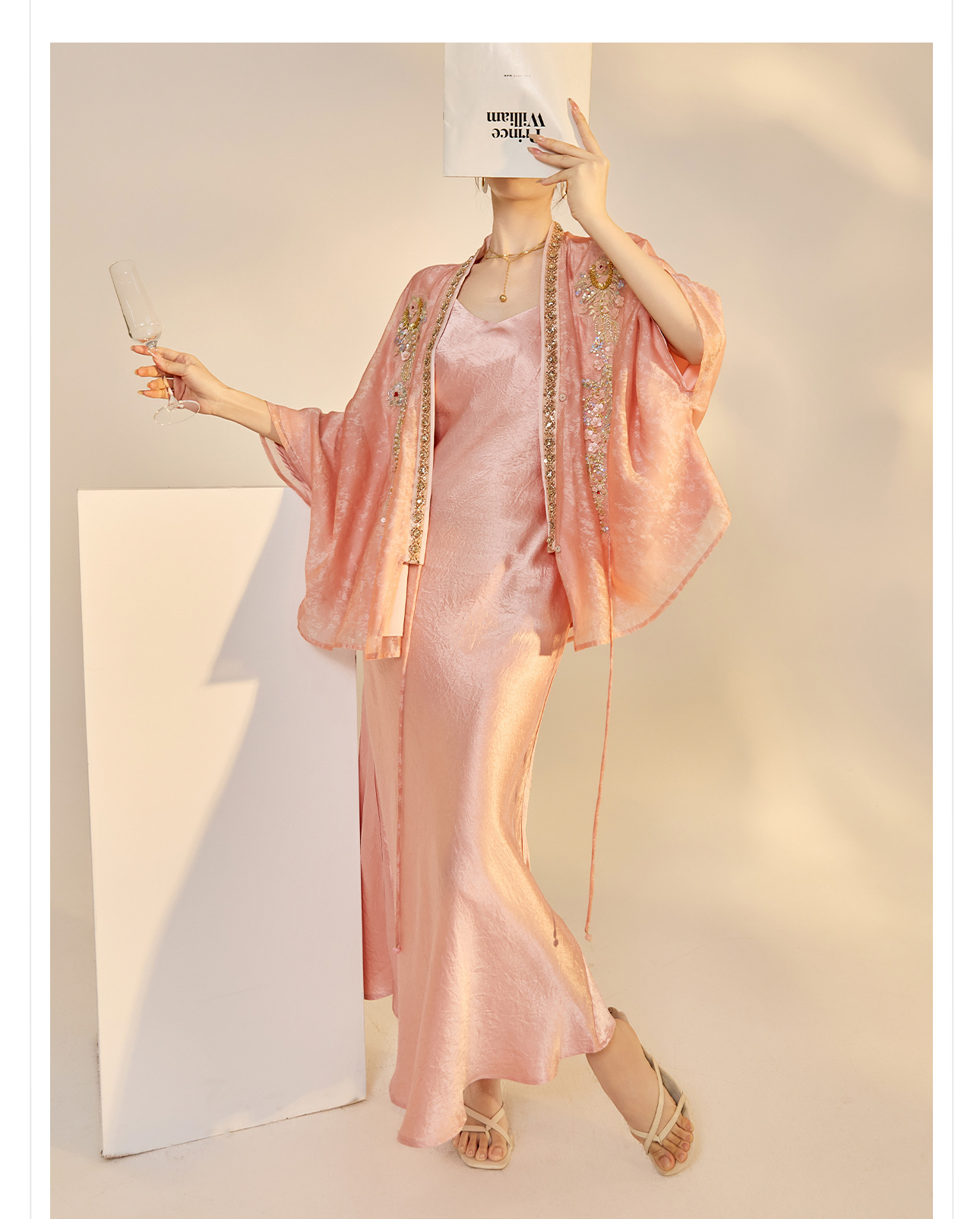 Áo cardigan nữ dáng rộng Tencel thêu hạt phong cách Trung Hoa — hồng, mơ chi tiết 32