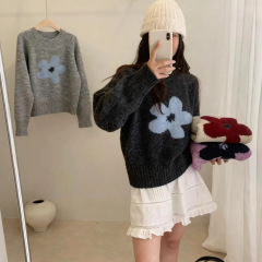 韩系花朵提花圆领毛衣套头女2025秋冬新款宽松设计感针织衫上衣潮