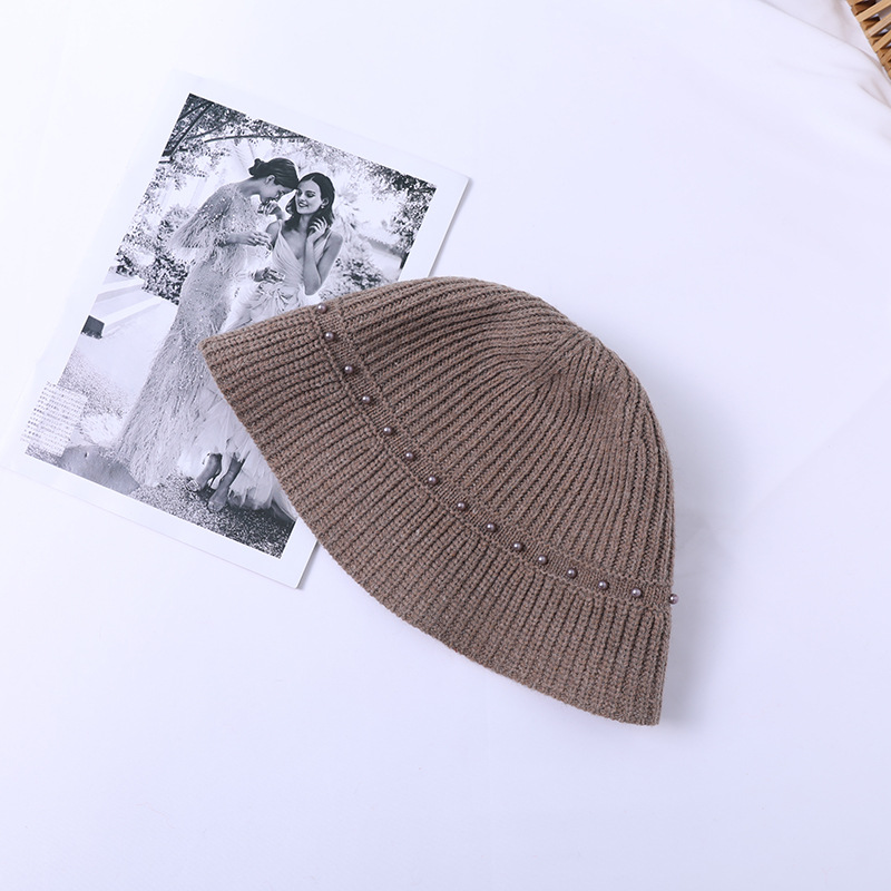 Carefully Selected Quality Goods: Knitted Wool Bucket Hat for Women, Thickened for Large Heads, British Style Winter Hat, Ear-Protecting Pullover Hat, Fresh and Sweet