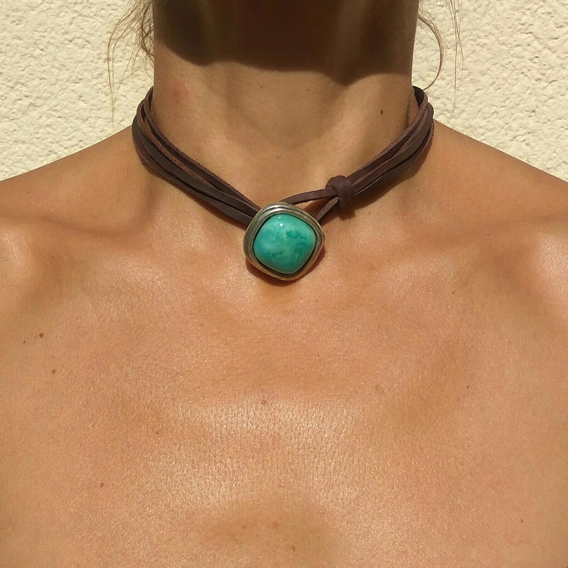 14g Weight December Birthstone Turquoise Inlay Material Retro Square Turquoise Alloy Leather Choker Wholesale