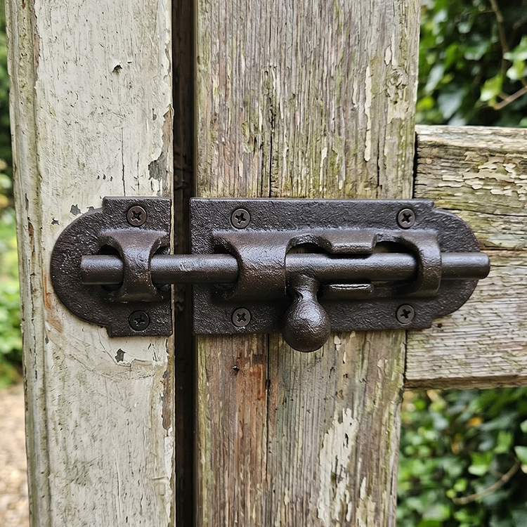 American Country-Style Creative Cast Iron Craft Latch, Surface-Mounted Wall Decoration, Wooden Door Bolt, Model Room Homestay Door Decoration American Country-Style Creative Cast Iron Craft Latch, Surface-Mounted Wall Decoration, Wooden Door Bolt, Model Room Homestay Door Decoration