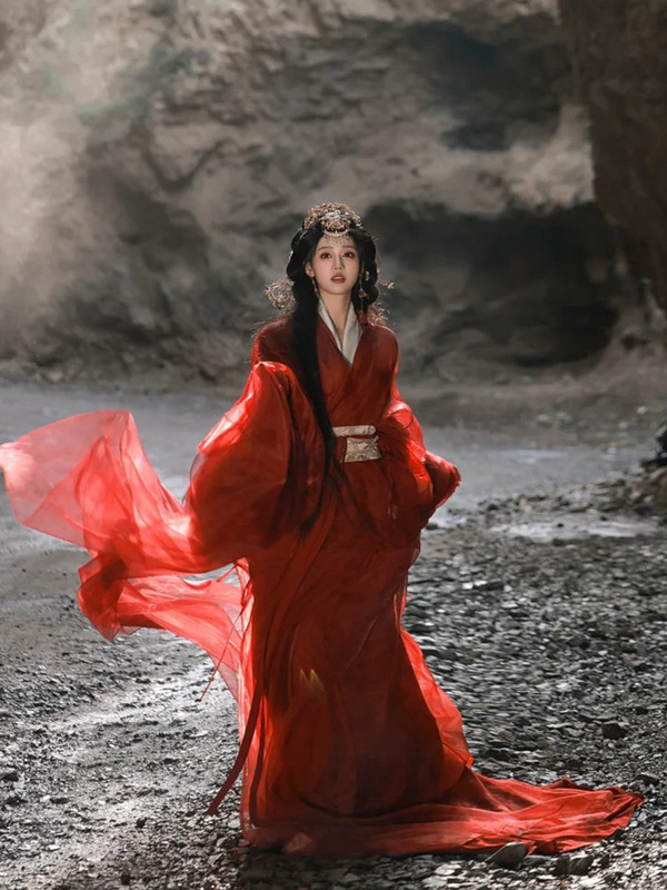 魏晋制南北朝汉服女红色古风婚服超仙气飘逸成人侠女风古装战国袍|undefined