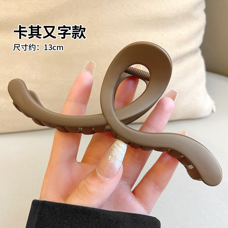 Otoño e invierno, cabello grande, agarre femenino, clips de tiburón de alta calidad, clips de cabello de piel de amor, pinzas de felpa cálidas, al por mayor