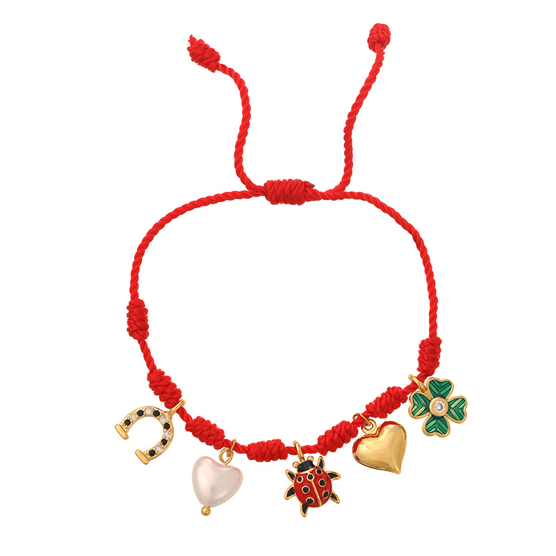 Small universal bracelet