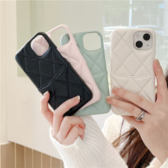小さくて上品な菱形模様のカード収納付きiPhoneケース、Apple 17、iPhone15promax、16、13、14対応、レザー製、落下防止、女性向け