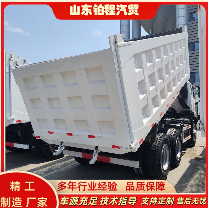 Cross-border Shaanqi rear eight-wheel engineering vehicle is manufacturing a new Shacman 380-horsepower 6*4 dump truck
